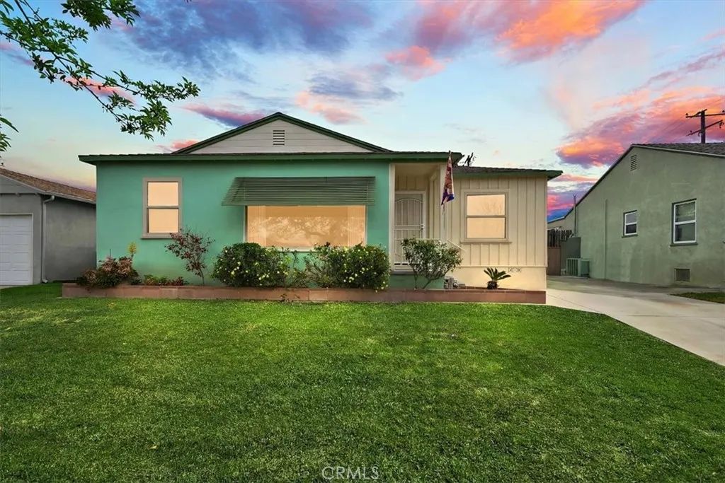 4708 Oliva, Lakewood, CA 90712