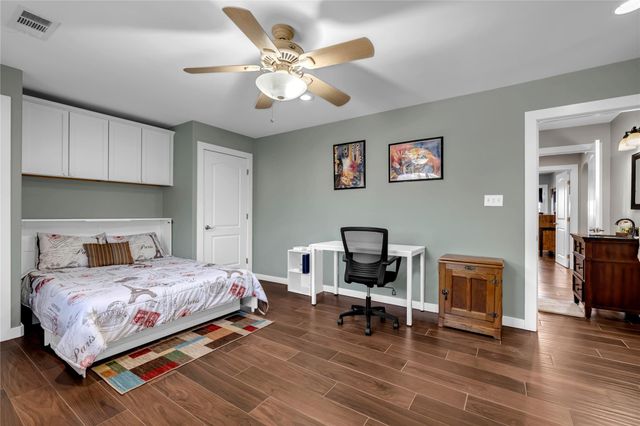 1846 Bluebonnet LN, Kingsland, TX 78639