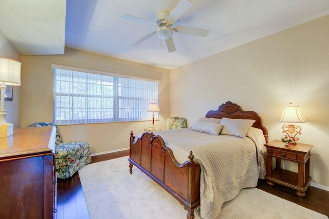 804 Cypress Grove Ln 302, Pompano Beach, FL 33069