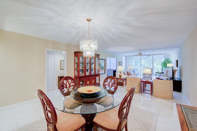 804 Cypress Grove Ln 302, Pompano Beach, FL 33069