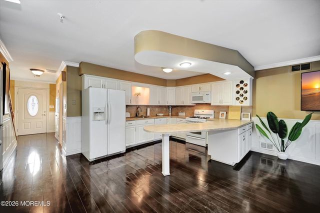 75 E Washington Street, Long Branch, NJ 07740