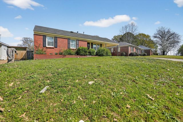 3220 CHRISTINE RD, Memphis, TN 38118