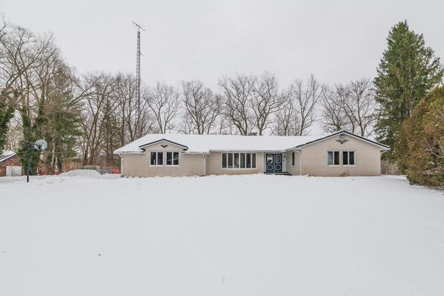 1017 Azaleamum Drive, Three Rivers, MI 49093