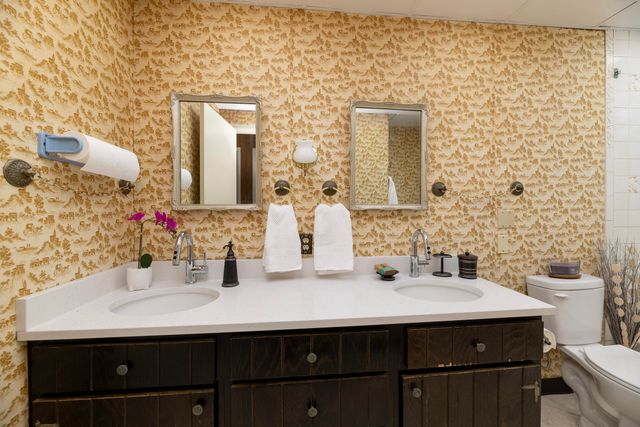 1017 Azaleamum Drive, Three Rivers, MI 49093