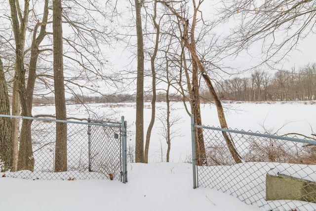 1017 Azaleamum Drive, Three Rivers, MI 49093