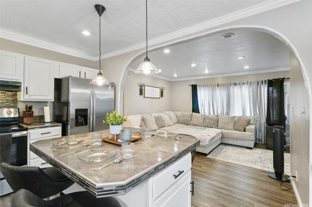 84-561 Manuku Street, Waianae, HI 96792