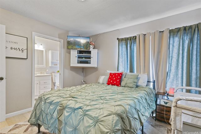 84-561 Manuku Street, Waianae, HI 96792