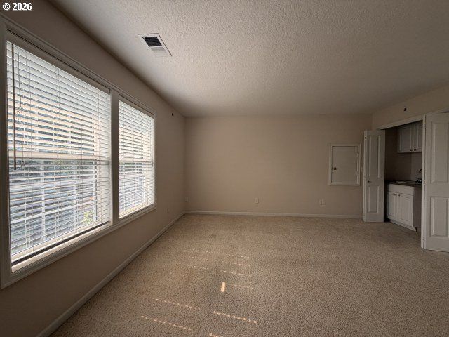 17115 Sw SOREN Ct, Beaverton, OR 97007