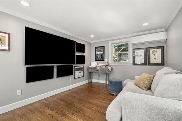 53 Sargent Rd, Swampscott, MA 01907