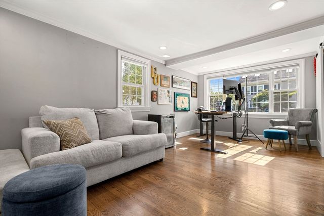 53 Sargent Rd, Swampscott, MA 01907