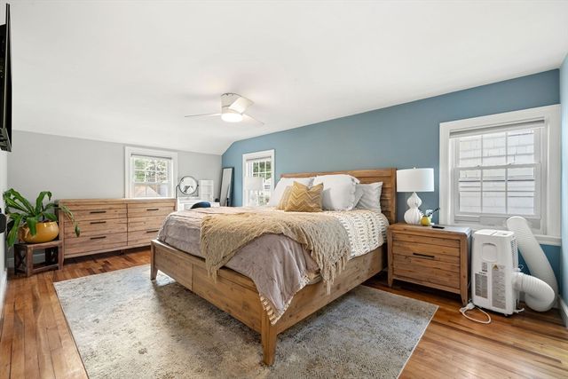 53 Sargent Rd, Swampscott, MA 01907