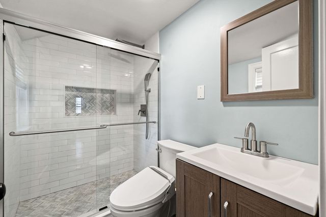 53 Sargent Rd, Swampscott, MA 01907