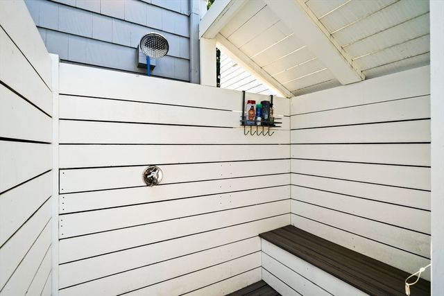 53 Sargent Rd, Swampscott, MA 01907