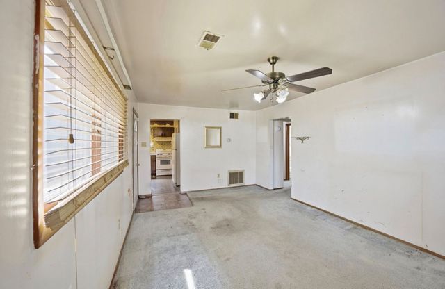 14024 S Manistee Avenue, Burnham, IL 60633