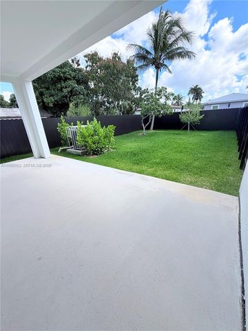 12330 SW 219th St, Miami, FL 33170