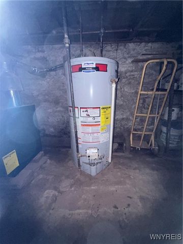 107 Works Place, Lockport City, NY 14094