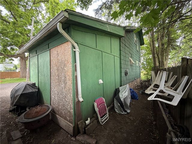 107 Works Place, Lockport City, NY 14094