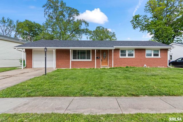 16 DELMAR Drive, Springfield, IL 62703