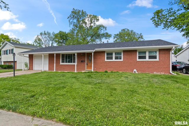 16 DELMAR Drive, Springfield, IL 62703