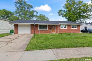 16 DELMAR Drive, Springfield, IL 62703
