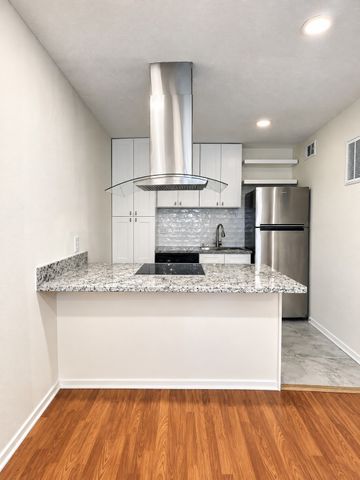 5923 Harvest Hill Road 2089, Dallas, TX 75230