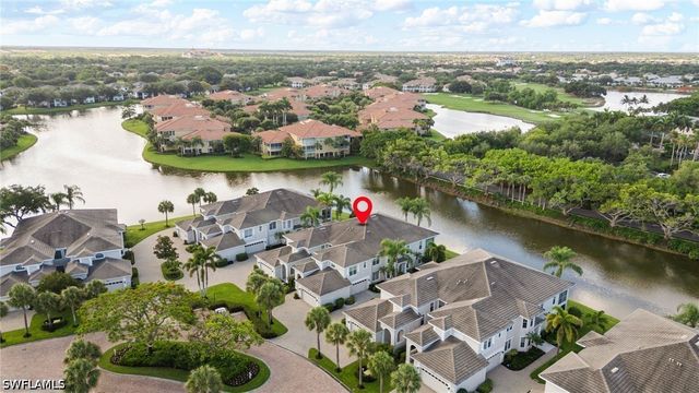 1896 Seville BLVD 1711, Naples, FL 34109
