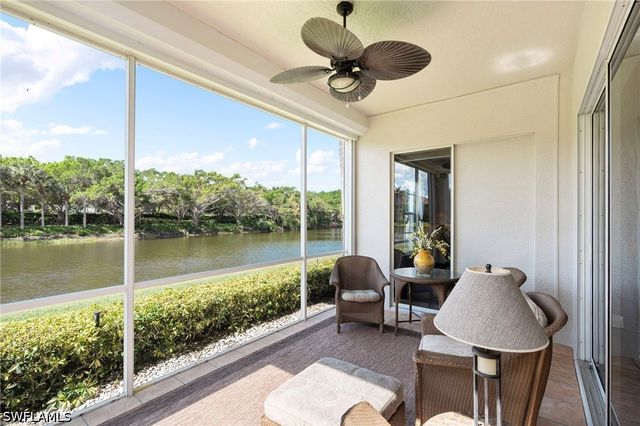 1896 Seville BLVD 1711, Naples, FL 34109