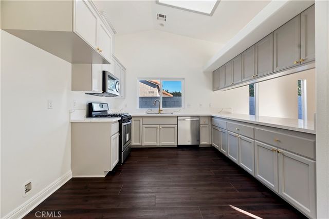 68135 Encinitas, Cathedral City, CA 92234