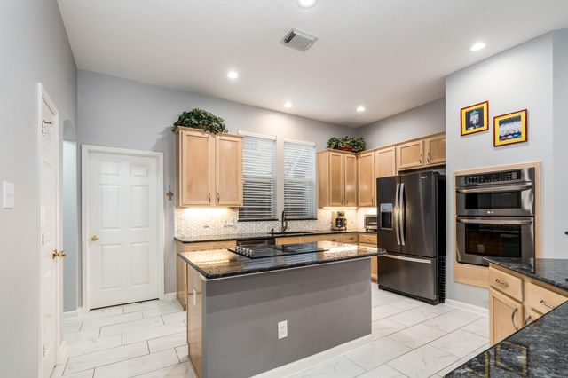1211 Campton Court, Houston, TX 77055
