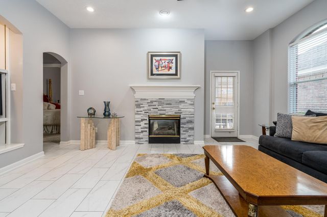 1211 Campton Court, Houston, TX 77055