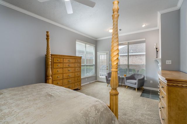 1211 Campton Court, Houston, TX 77055