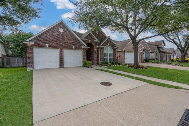 1211 Campton Court, Houston, TX 77055
