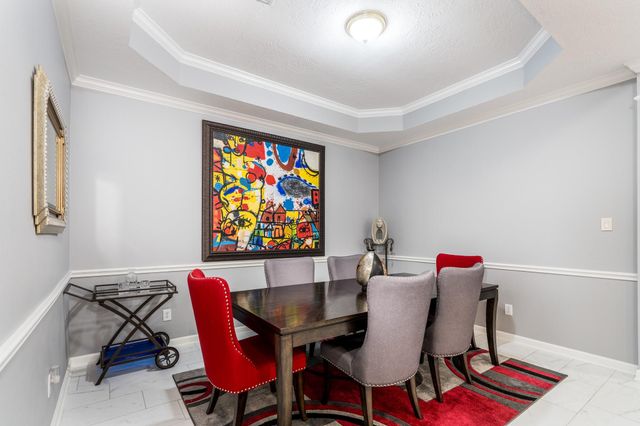 1211 Campton Court, Houston, TX 77055