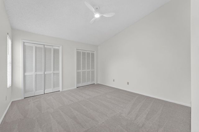 512 Eberhart LN 203, Austin, TX 78745