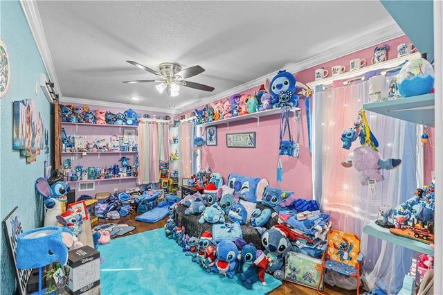 6004 Park Avenue, Kansas City, MO 64130