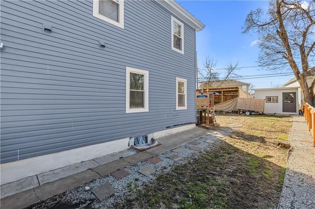 6004 Park Avenue, Kansas City, MO 64130