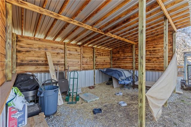 6004 Park Avenue, Kansas City, MO 64130