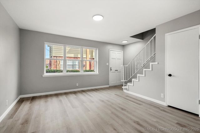 6160 S Madison Place 6160-D, Tulsa, OK 74136