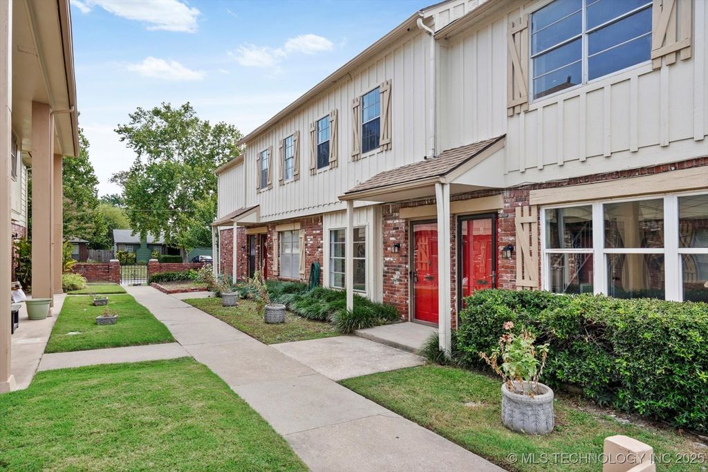 6160 S Madison Place 6160-D, Tulsa, OK 74136