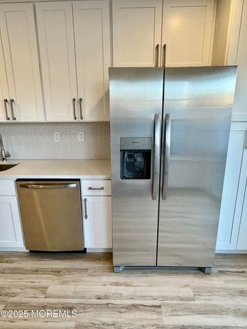 51 Picket Place, Freehold, NJ 07728