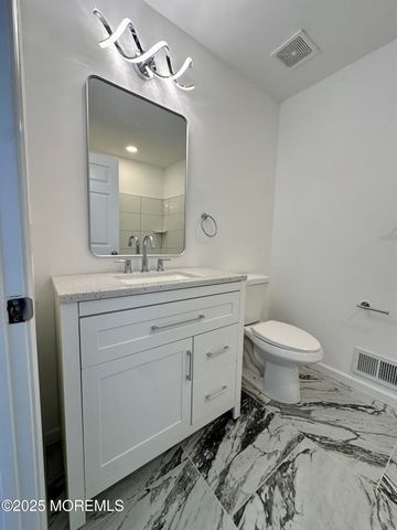 51 Picket Place, Freehold, NJ 07728