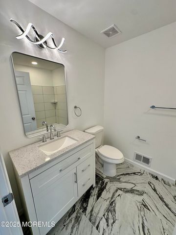 51 Picket Place, Freehold, NJ 07728