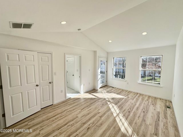 51 Picket Place, Freehold, NJ 07728