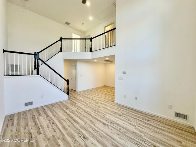 51 Picket Place, Freehold, NJ 07728