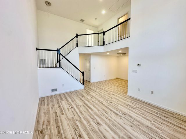 51 Picket Place, Freehold, NJ 07728