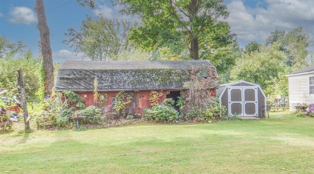 202 Dons Drive, Coldwater, MI 49036