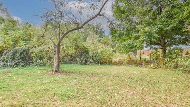 202 Dons Drive, Coldwater, MI 49036