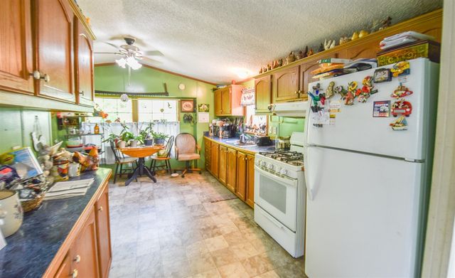 202 Dons Drive, Coldwater, MI 49036