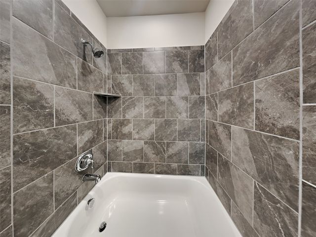 1024 Meadowlark Avenue, Forney, TX 75126
