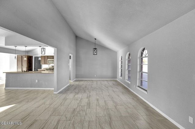 3709 ROSLYN Drive, Horizon City, TX 79928